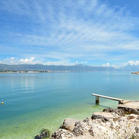 Apartment With A Sea View Terrace, Ciovo Near Trogir Exterior photo